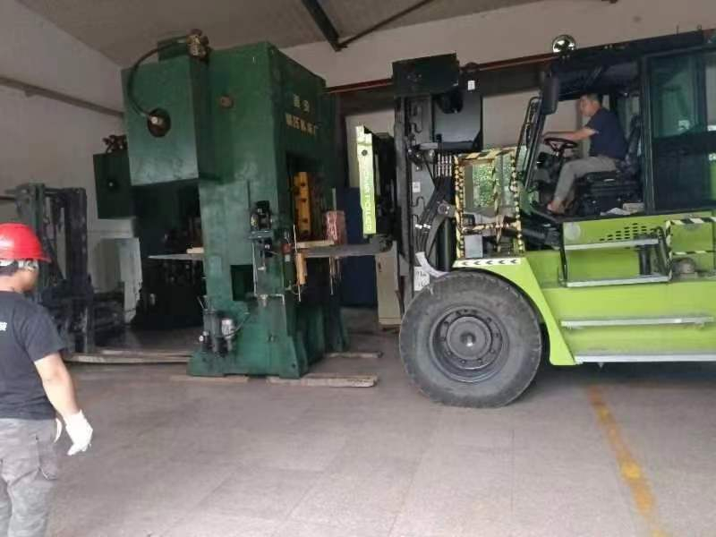 大型机械设备吊装的一些知识